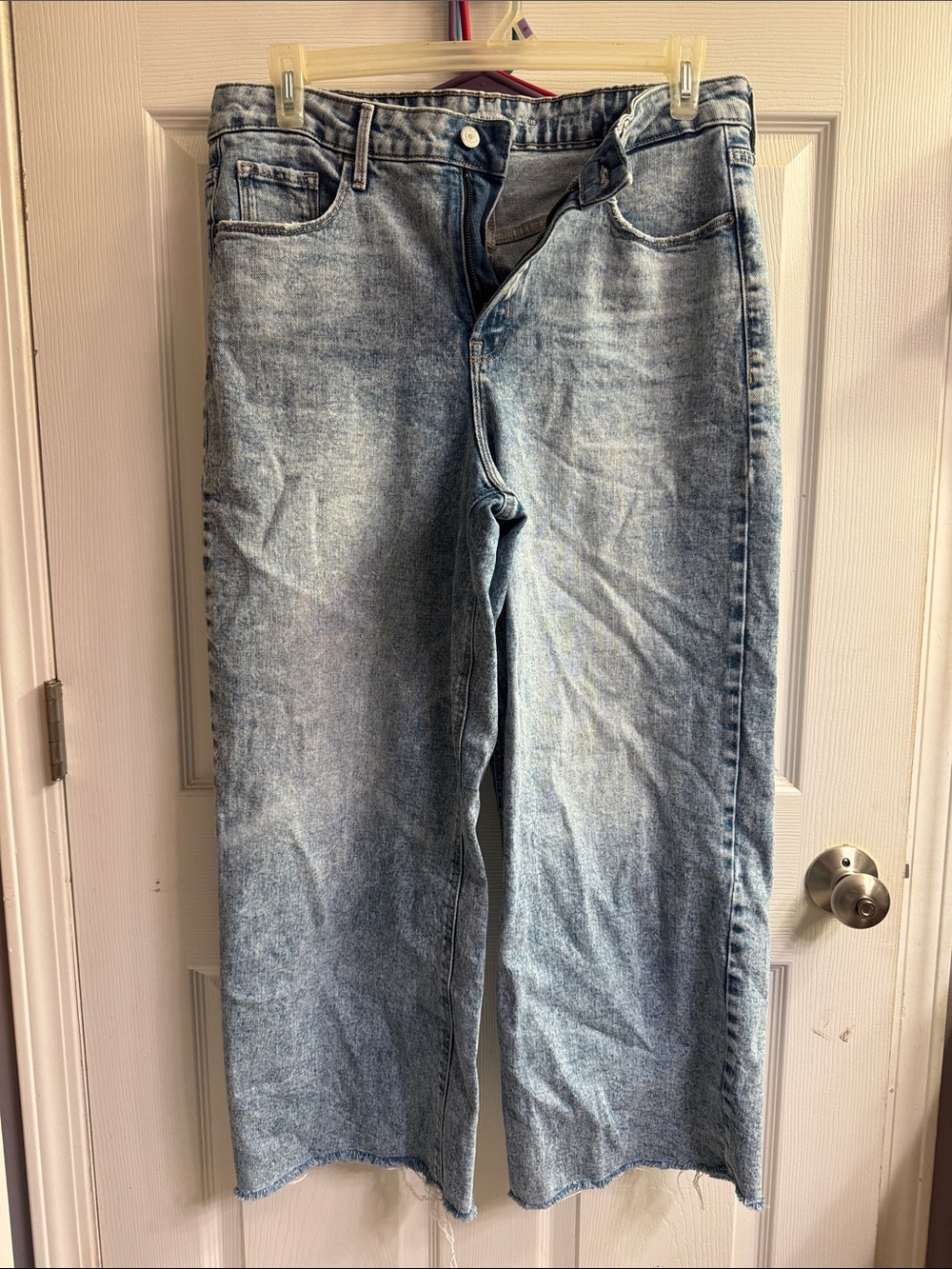 Old Navy Light Wash Wide-Leg Cropped Women's Jeans